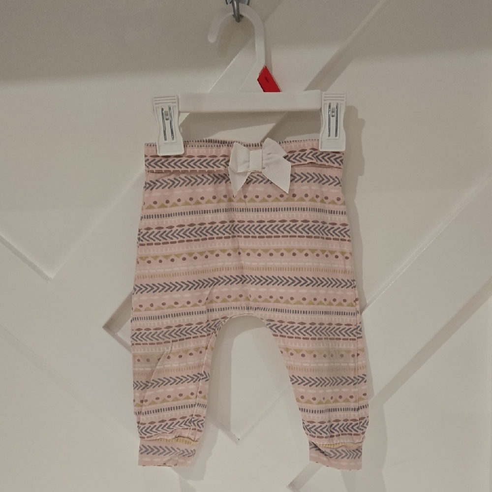 Pink Patterned Baby Leggings with Bow